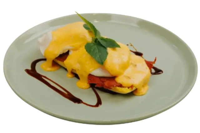 Royal Benedict Pastrami